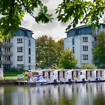 Havel-cruiser Hausboot-floesse Mit Stil  2*