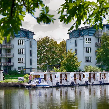 Havel-cruiser Hausboot-floesse Mit Stil  2*